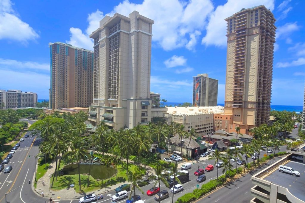 HIlton Hawaiian Village Waikiki Beach Resort