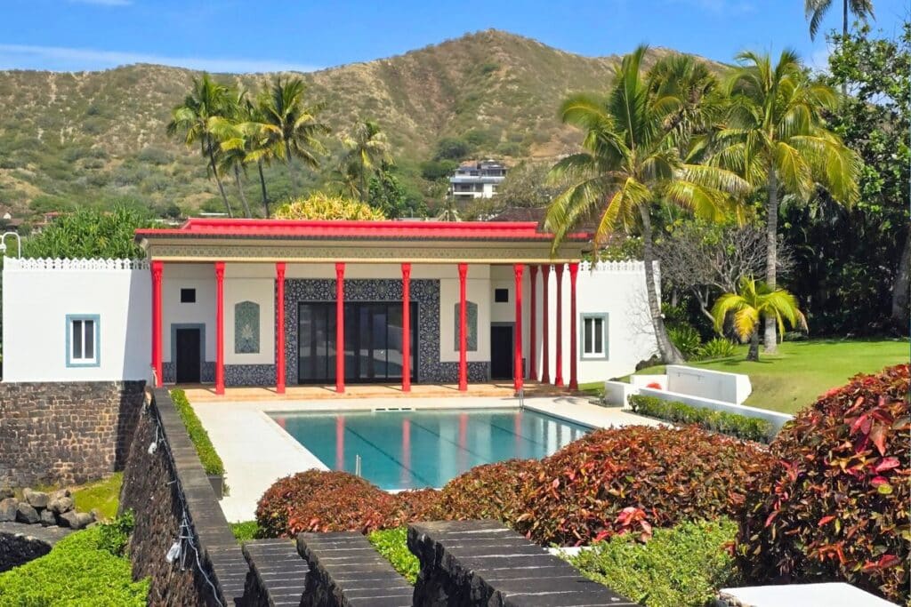 Shangri La Swimming Pool Doris Duke