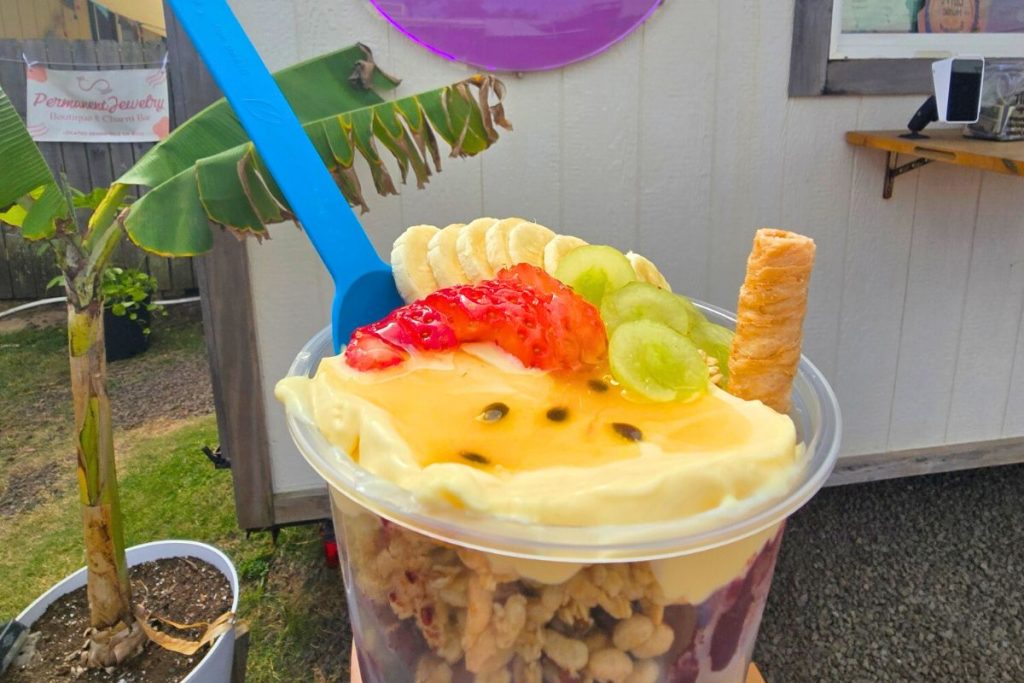 Acai Bowl at Iwacai Food Truck Kauai Hawaii
