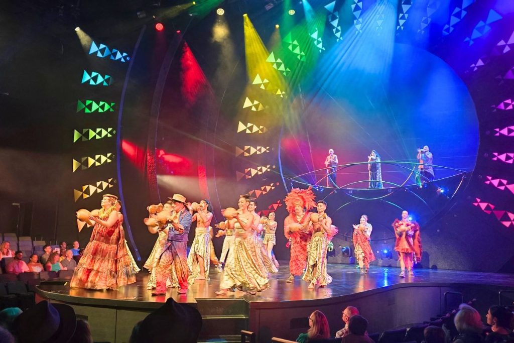 Auana Cirque du Soleil Honolulu