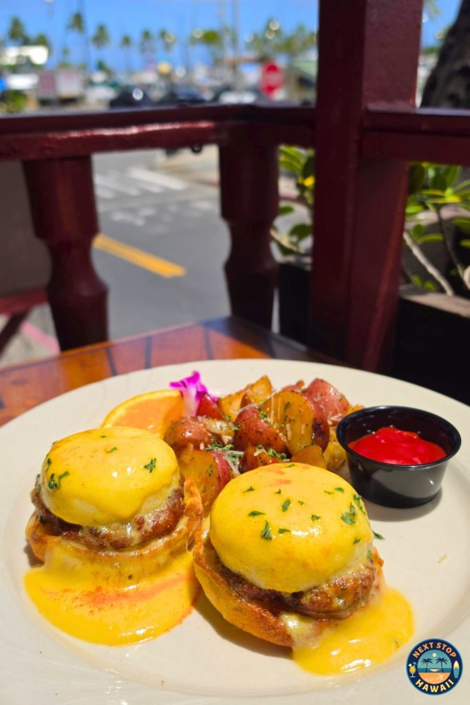 Crabcake Benedict Chart House Waikiki